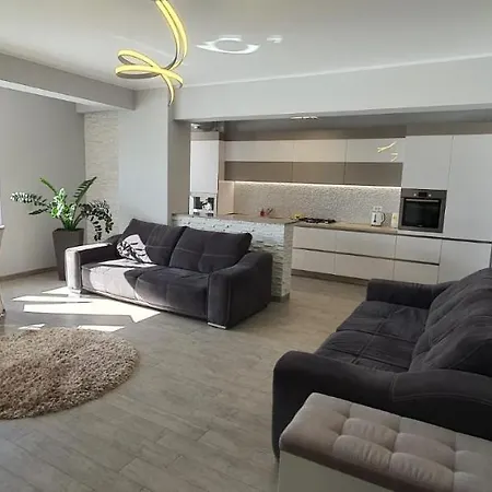 Lakefront Boutique Apartments Sophia Residence Pool Resort *