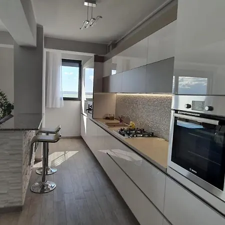 Lakefront Boutique Apartments Sophia Residence Pool Resort Mamaia